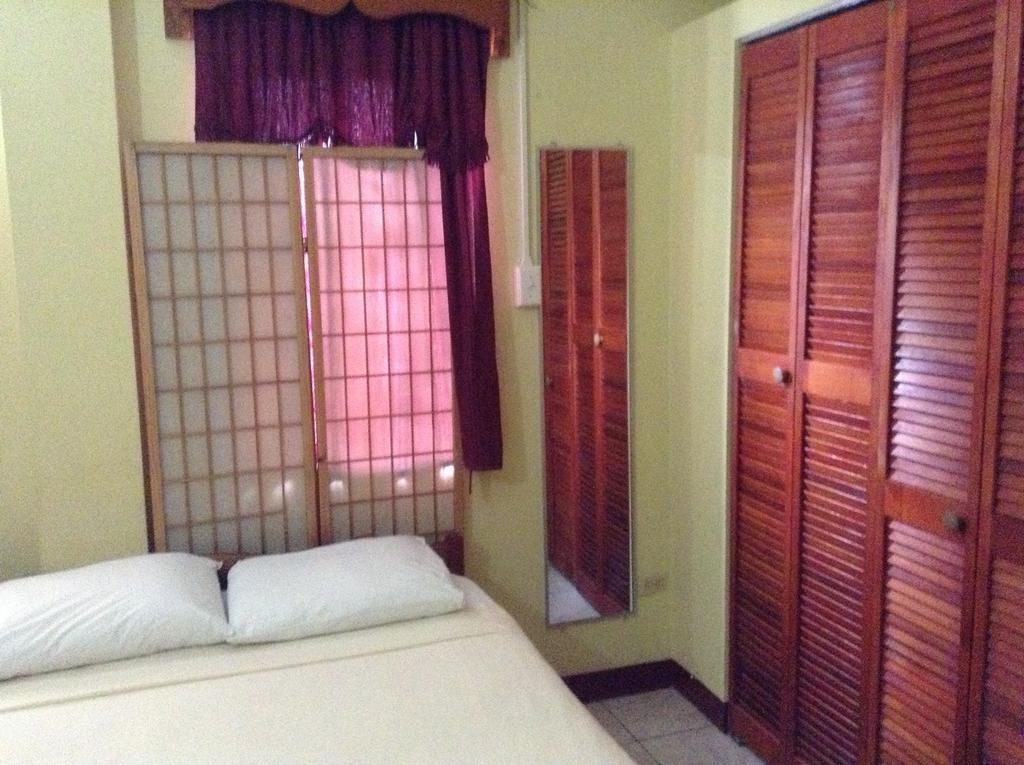 Belcove Hotel & Guesthouse ベリーズシティ エクステリア 写真